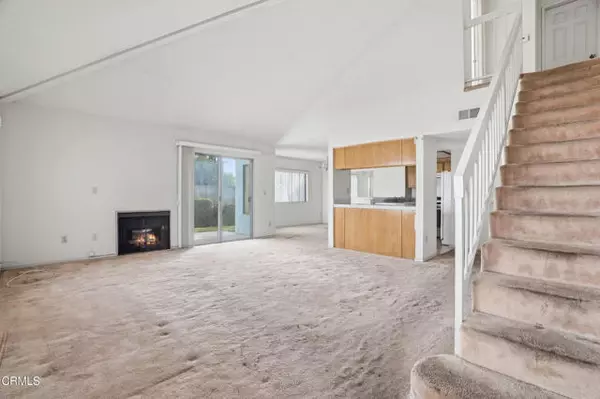 Pasadena, CA 91101,823 Earlham Street #4