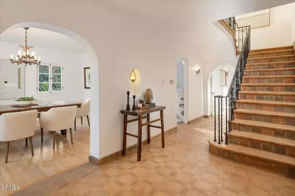 Glendale, CA 91207,1110 E Mountain Street