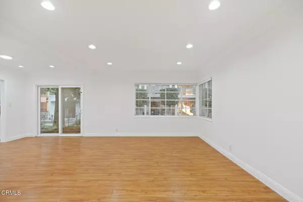 Glendale, CA 91202,1233 N Columbus Avenue #1C