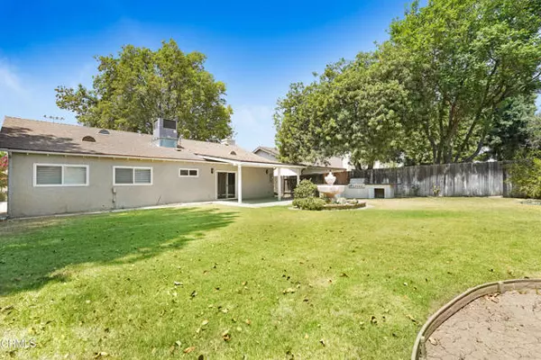 Granada Hills (los Angeles), CA 91344,10530 Rubio Avenue