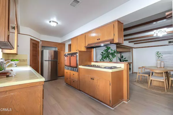 Covina, CA 91724,1504 E Grovecenter Street