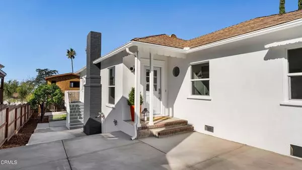 Los Angeles, CA 91042,10437 Helendale Avenue