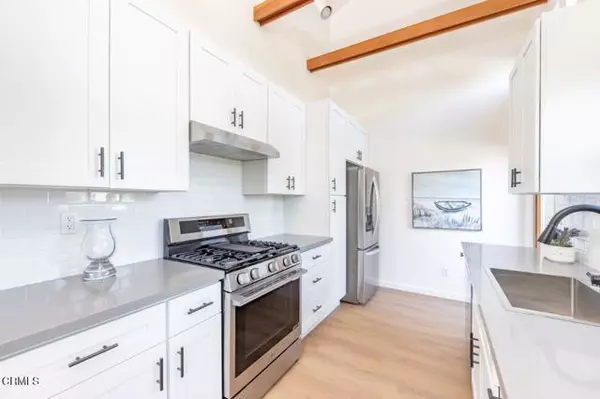 Los Angeles, CA 90064,11829 Gateway Boulevard #2