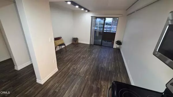 Long Beach, CA 90813,1450 Locust Avenue #425