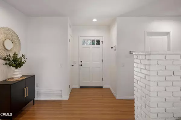 La Canada Flintridge, CA 91011,516 Venado Vista Drive