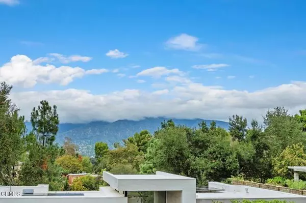 Glendale, CA 91206,3585 Figueroa Street