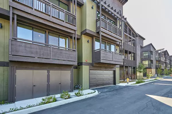 Glendale, CA 91214,4201 Pennsylvania Avenue #C2