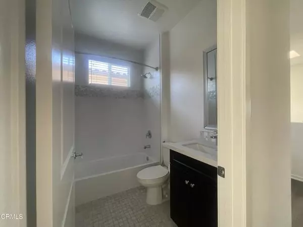 Los Angeles, CA 91335,7937 N Keer Drive