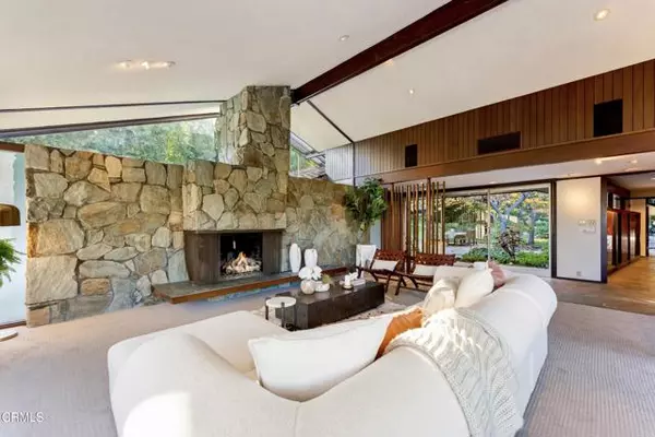 Pasadena, CA 91103,1345 Carnarvon Drive