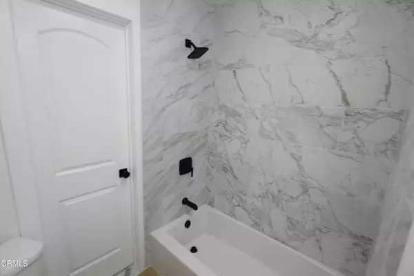 Los Angeles, CA 90063,4077 San Carlos Street