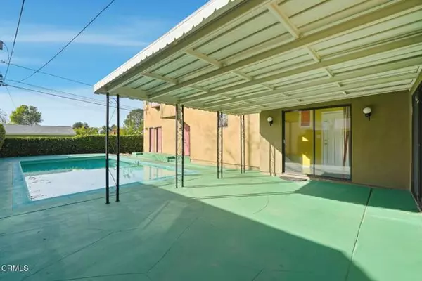 Altadena, CA 91001,672 W Mendocino Street