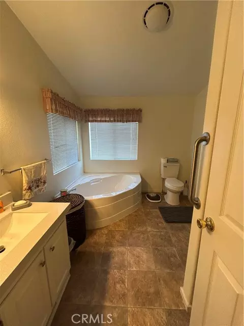 Chico, CA 95928,2050 Springfield Drive #143