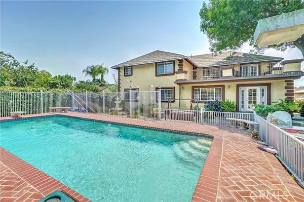 19151 Cantara Street, Reseda (los Angeles), CA 91335