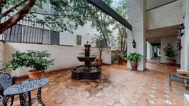 502 San Vicente Boulevard #202, Santa Monica, CA 90402