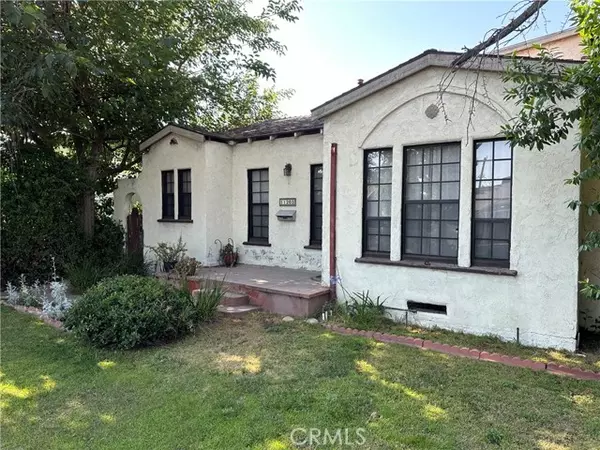 11203 Califa Street, North Hollywood (los Angeles), CA 91601