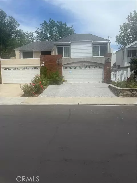 Lake Forest (el Toro), CA 92630,22452 Bywater Road