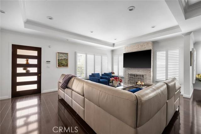 Glendale, CA 91201,1361 Winchester Avenue