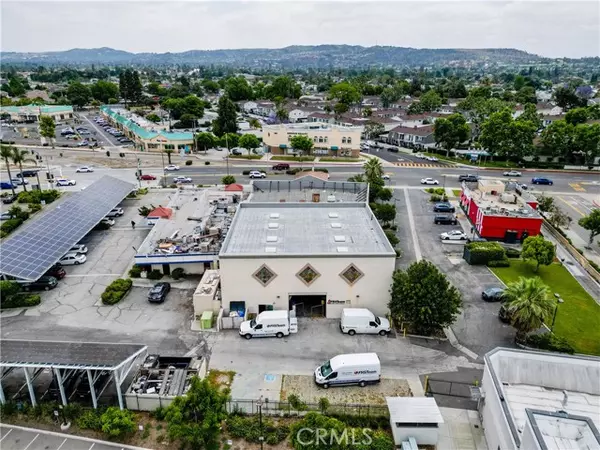 West Covina, CA 91790,537 S Glendora Avenue