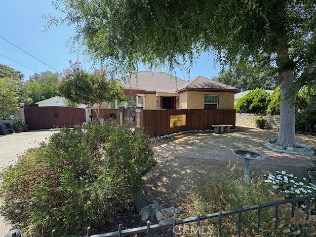 2707 Windsor Avenue, Altadena, CA 91001
