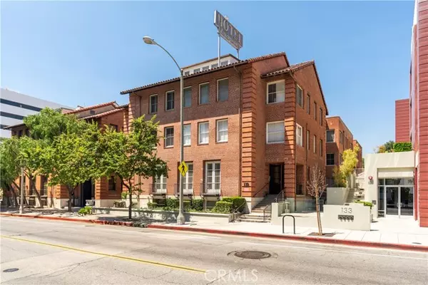 139 S Los Robles Avenue #205, Pasadena, CA 91101