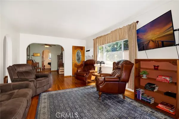 Pomona, CA 91767,576 E Columbia Avenue