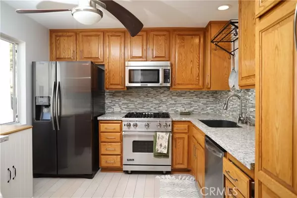 Burbank, CA 91504,9402 Via Yolanda