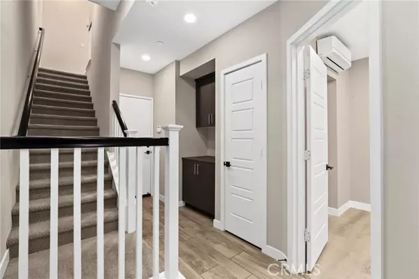 Azusa, CA 91702,479 Marc Place #C