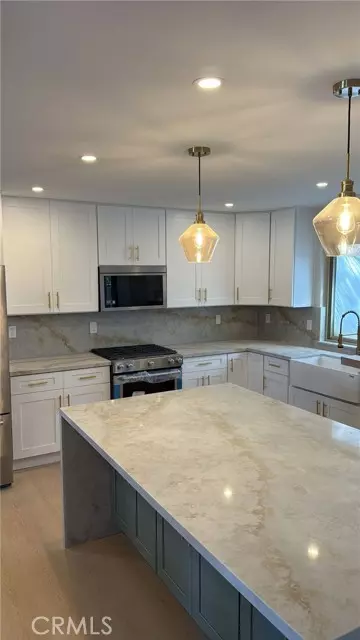 Lake Forest (el Toro), CA 92630,25052 Calle Arenal