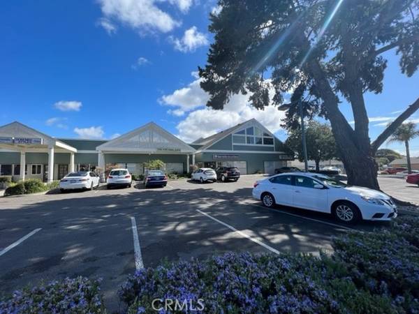 555 S 13th Ste F Street, Grover Beach, CA 93433