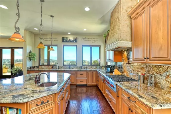 Arroyo Grande, CA 93420,775 Avenida Alcola