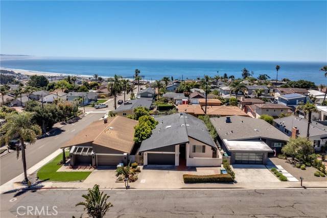 911 Visalia Street, Pismo Beach, CA 93449