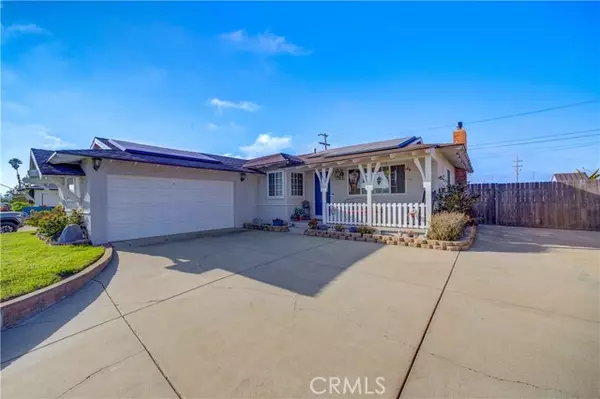 457 Wilshire Lane, Santa Maria, CA 93455