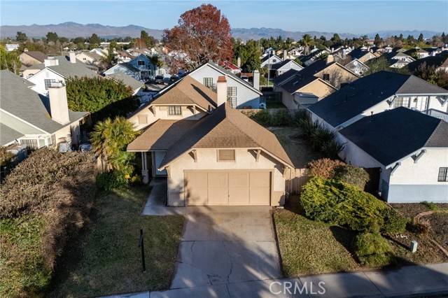 1414 Eagle Court, Santa Maria, CA 93454