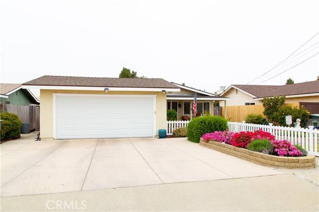 1431 Nice Avenue, Grover Beach, CA 93433