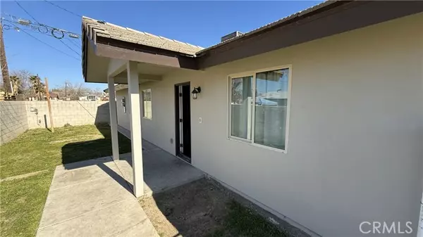 520 Goodman Street,  Bakersfield,  CA 93305