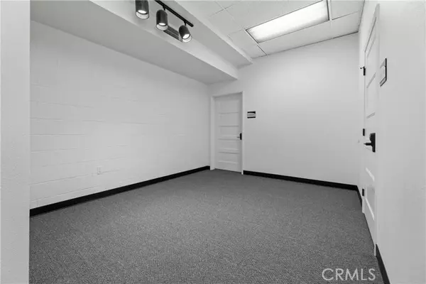 Visalia, CA 93277,2008 W Dorothea Avenue