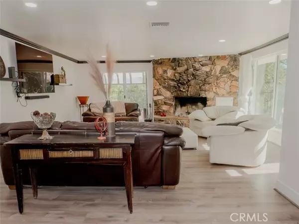 Canyon Country (santa Clarita), CA 91351,16820 Solana Lane