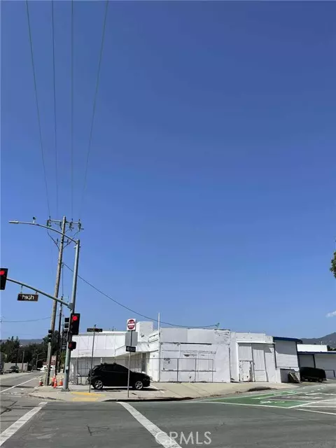 San Luis Obispo, CA 93401,283 Higuera Street