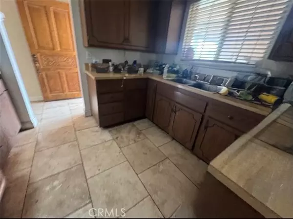 Lompoc, CA 93436,616 N X Street