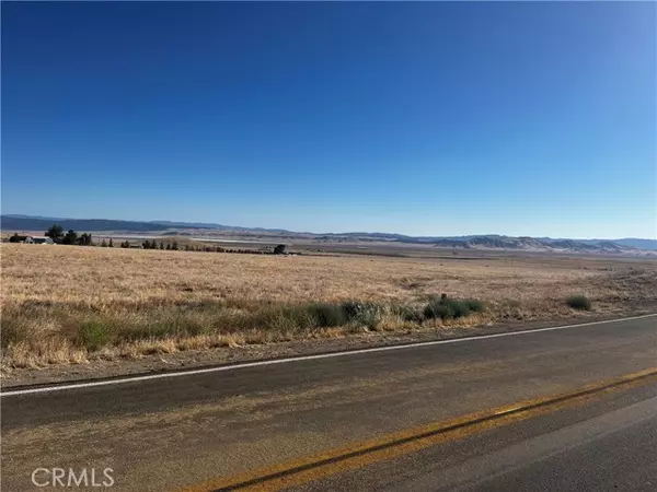 4 Arriba Trail, Santa Margarita, CA 93453