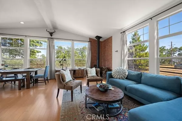 Paso Robles, CA 93446,5990 Sunny Glen