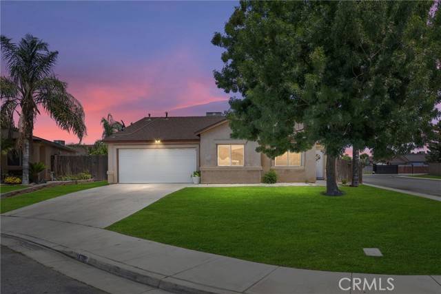 6709 Tameside Avenue, Bakersfield, CA 93307