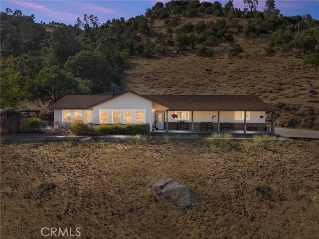 27861 Cummings Valley Road, Tehachapi, CA 93561