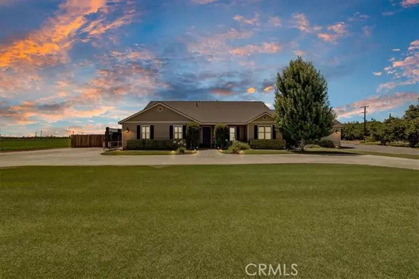 Visalia, CA 93292,28020 Road 148