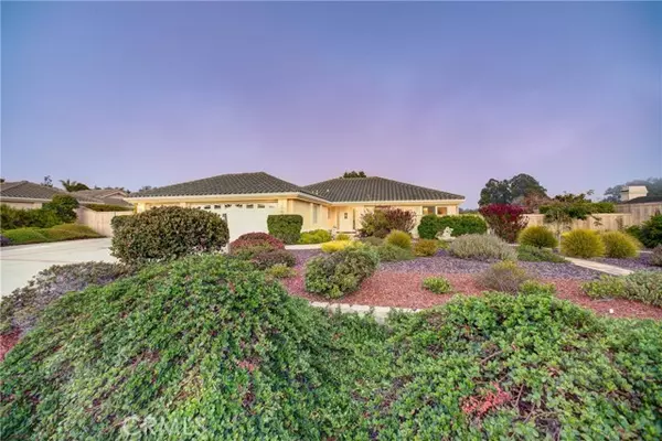 585 Redtail Meadow Lane, Arroyo Grande, CA 93420
