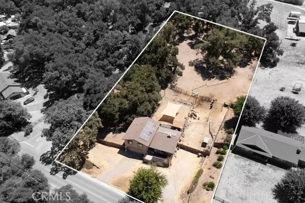 8505 Santa Lucia Road, Atascadero, CA 93422