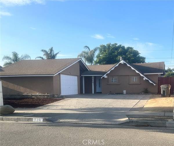 526 W Creston Street, Santa Maria, CA 93458
