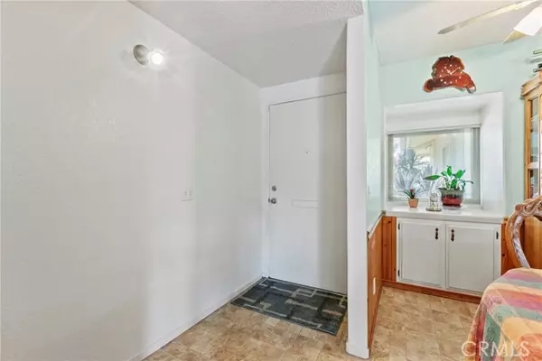 Santa Maria, CA 93454,902 E Evergreen Avenue