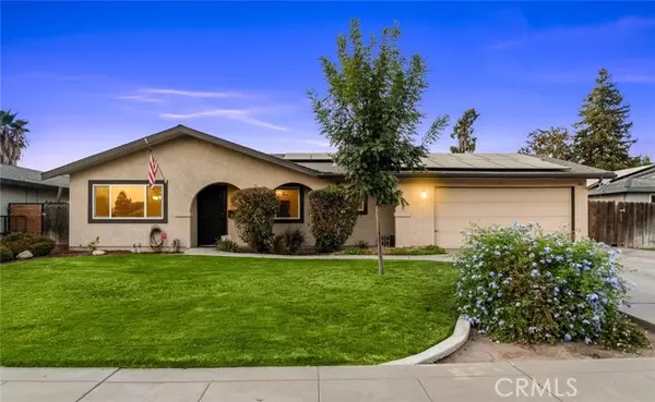 2820 W Dorothea Avenue, Visalia, CA 93277