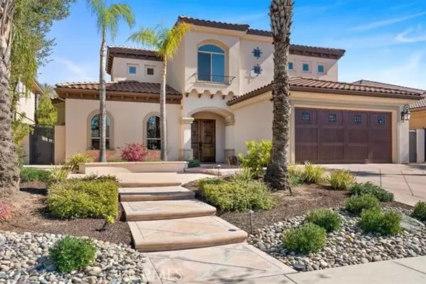 Bakersfield, CA 93311,2404 Edingal